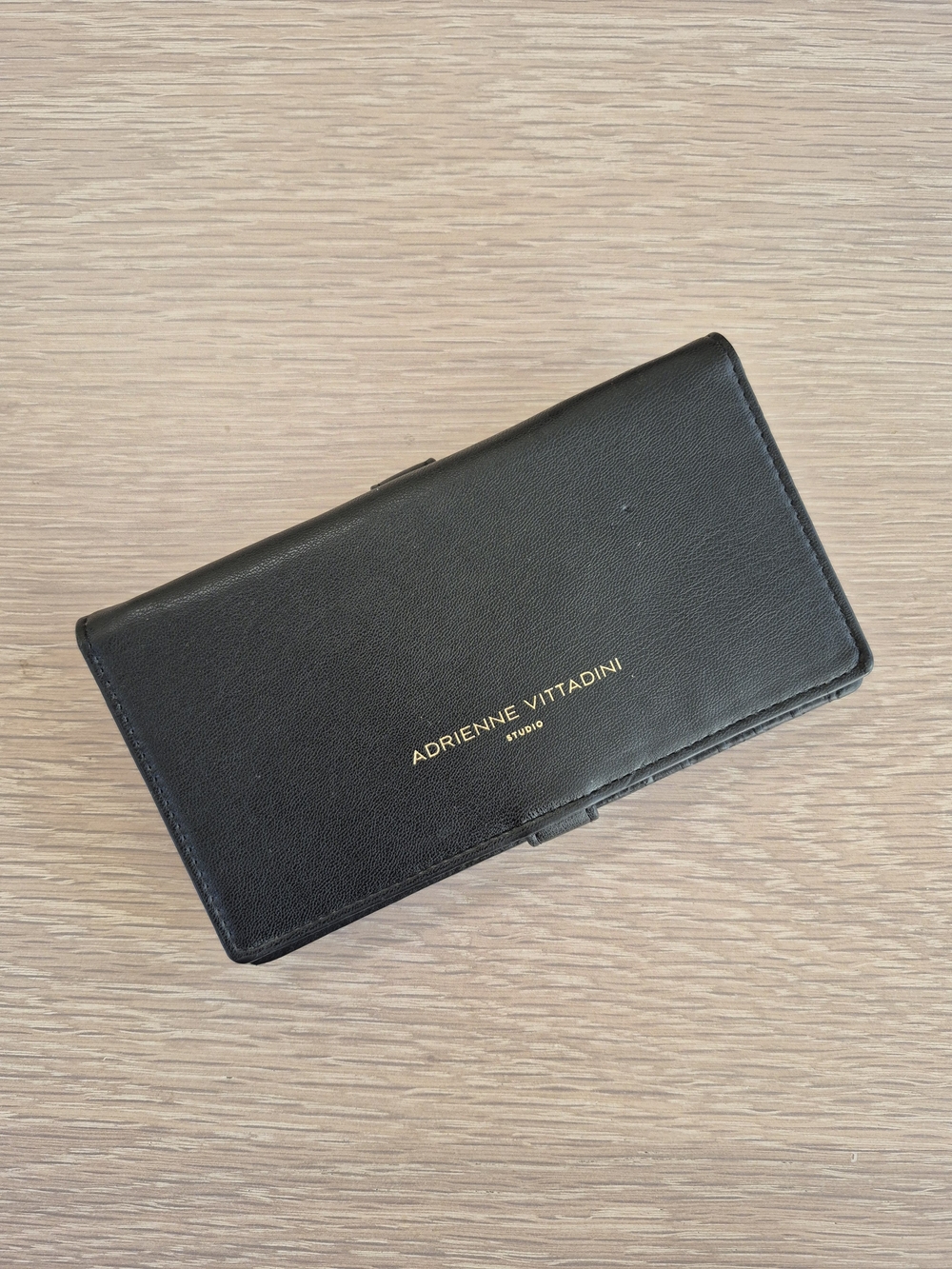 Vintage Adrienne Vittadini Black Leather Wallet with Charging Port